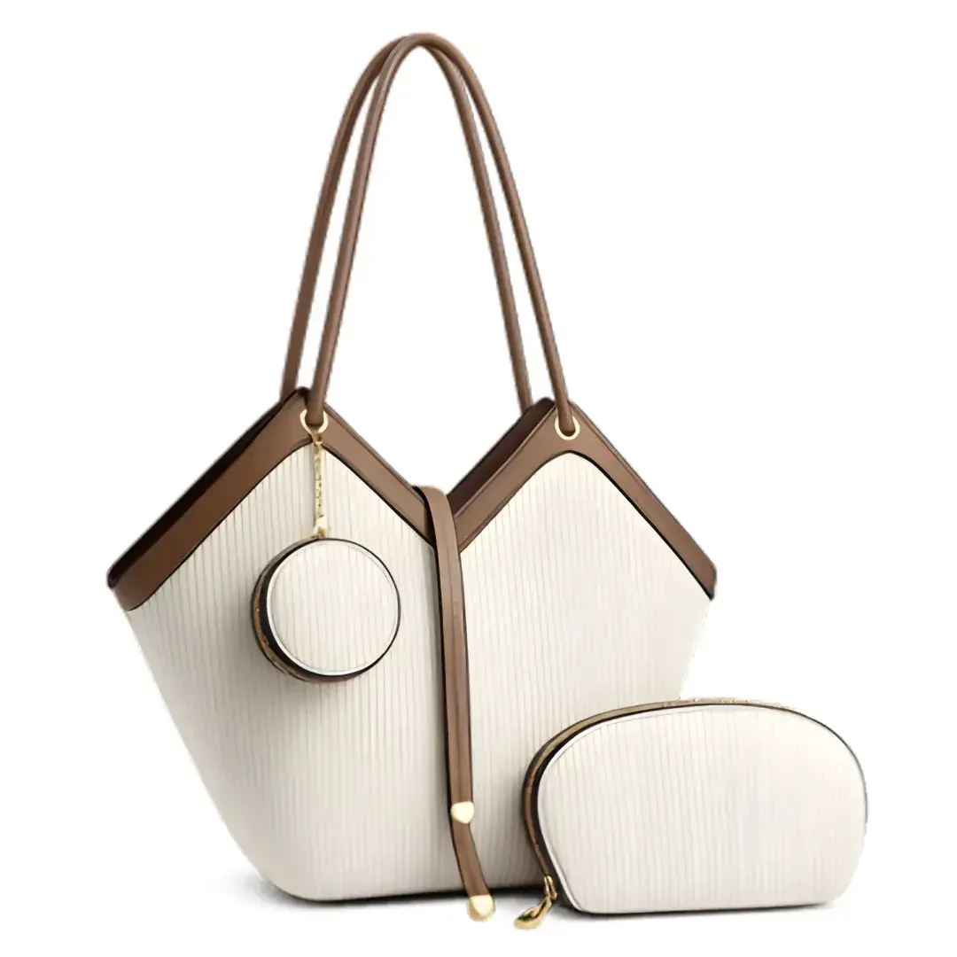 Bolso Auténtica en Blanco. Bolso Tote exclusivo para mujer. Envio a todo Colombia. Compra ahora!